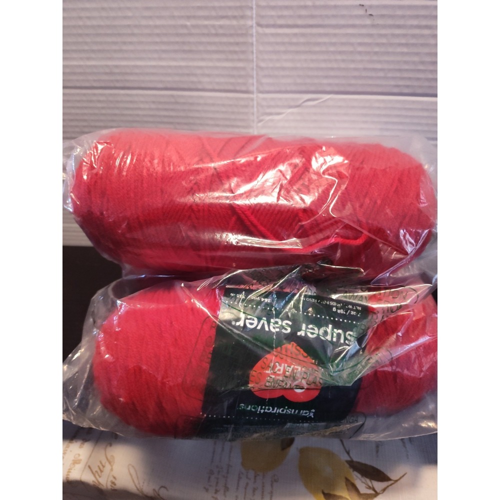 3-RED‎ HEART SUPER SAVER 7 oz skeins Yarn Cherry Red E300 New Lot of 3